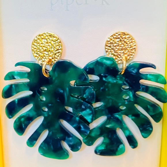 Piper K Jewelry - Monstera Deliciosa Swiss Cheese Leaf Earrings